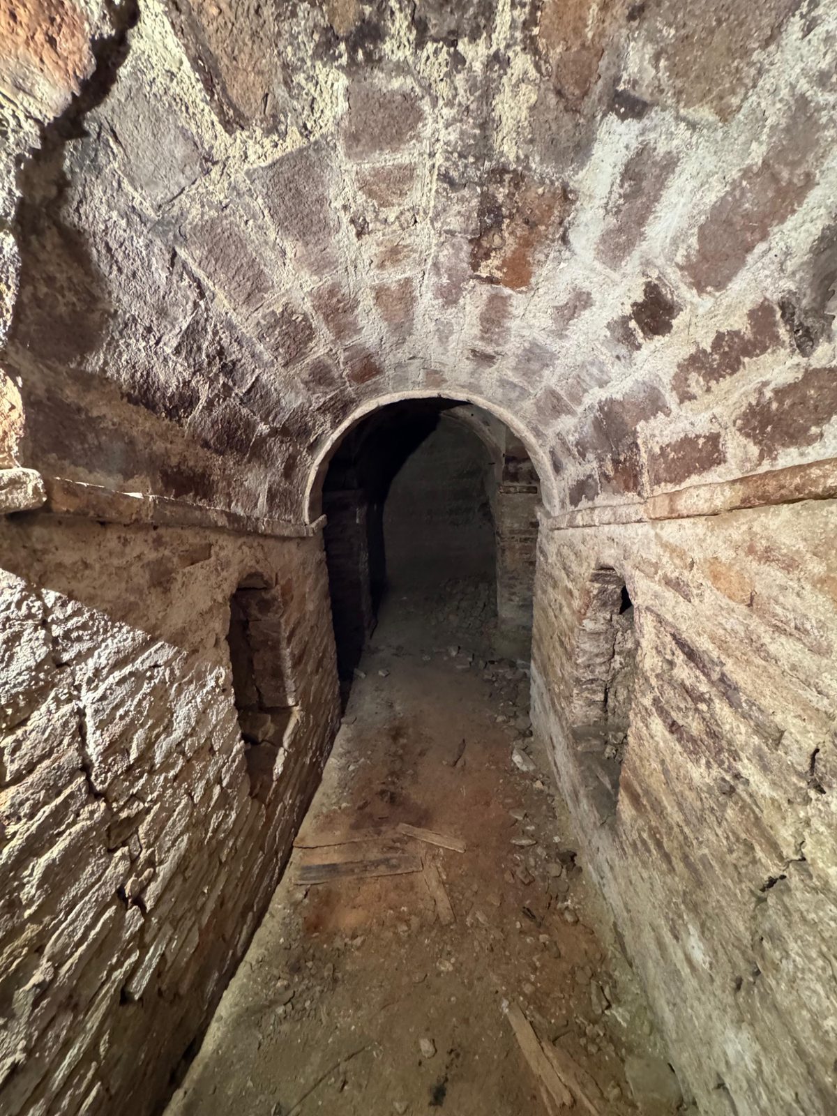 Cantina a volta del XIII secolo